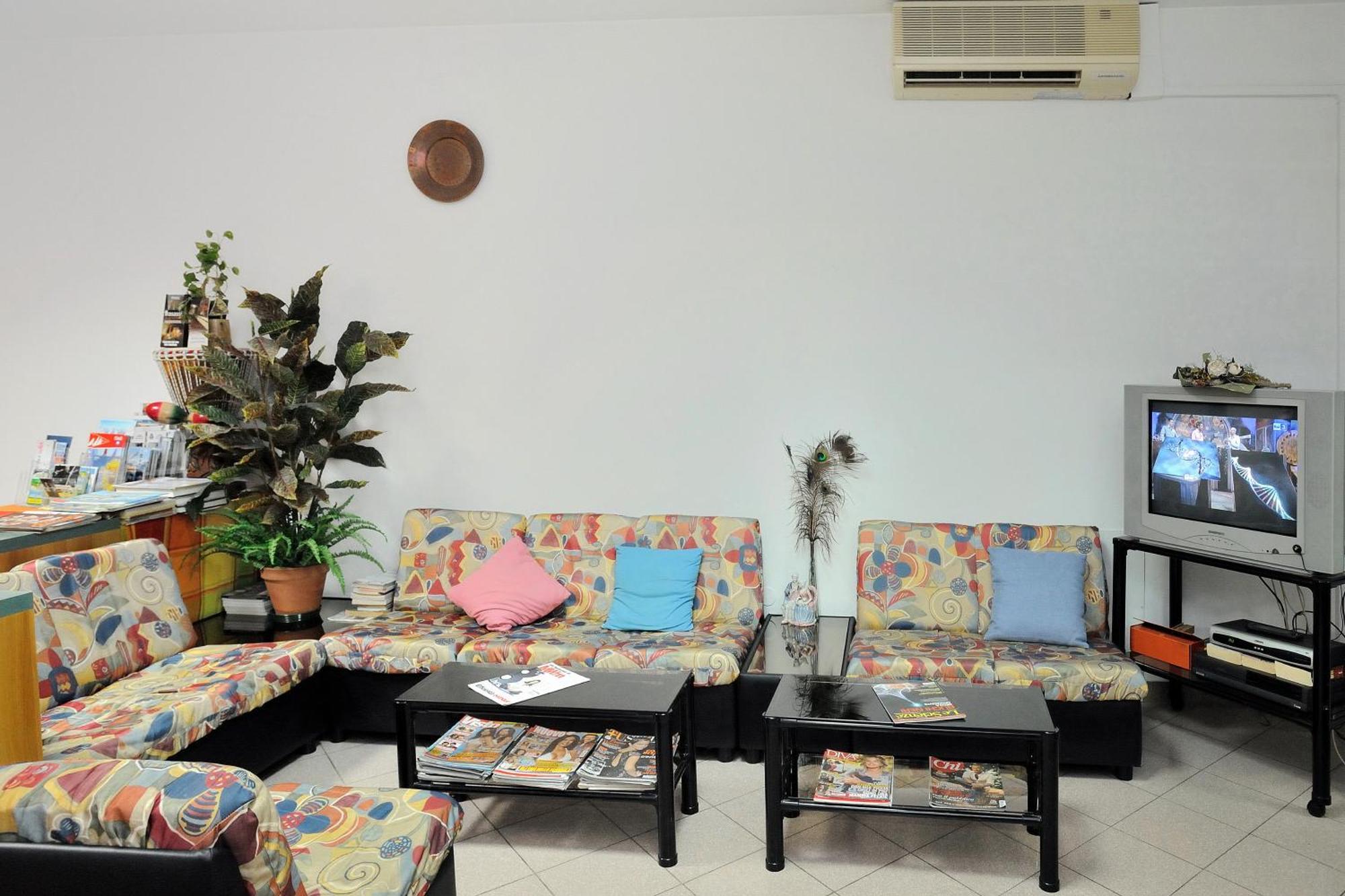 Hotel Lidia ألبا أدرياتيكا المظهر الخارجي الصورة